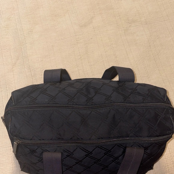 Nina Ricci duffle/computer bag with 2 compartments in EUC. - Picture 9 of 13